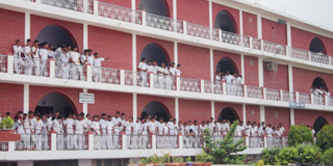 KNICE LAL DIGGI